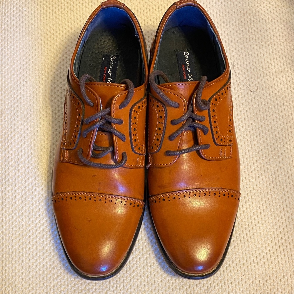 Bruno Maro Men's Tan Leather Oxfords